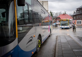 Nowoczesna komunikacja autobusowa na trasie Myślenice-Kraków