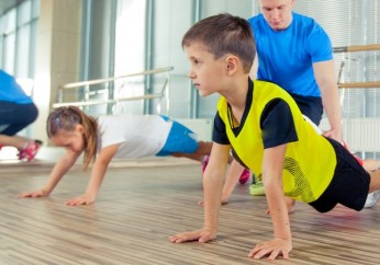 Bezpłatne zajęcia gimnastyki korekcyjno-kompensacyjnej dla uczniów w Gminie Myślenice