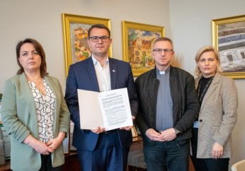 Gmina Myślenice wesprze renowację polichromii w zabytkowym kościele w Trzemeśni